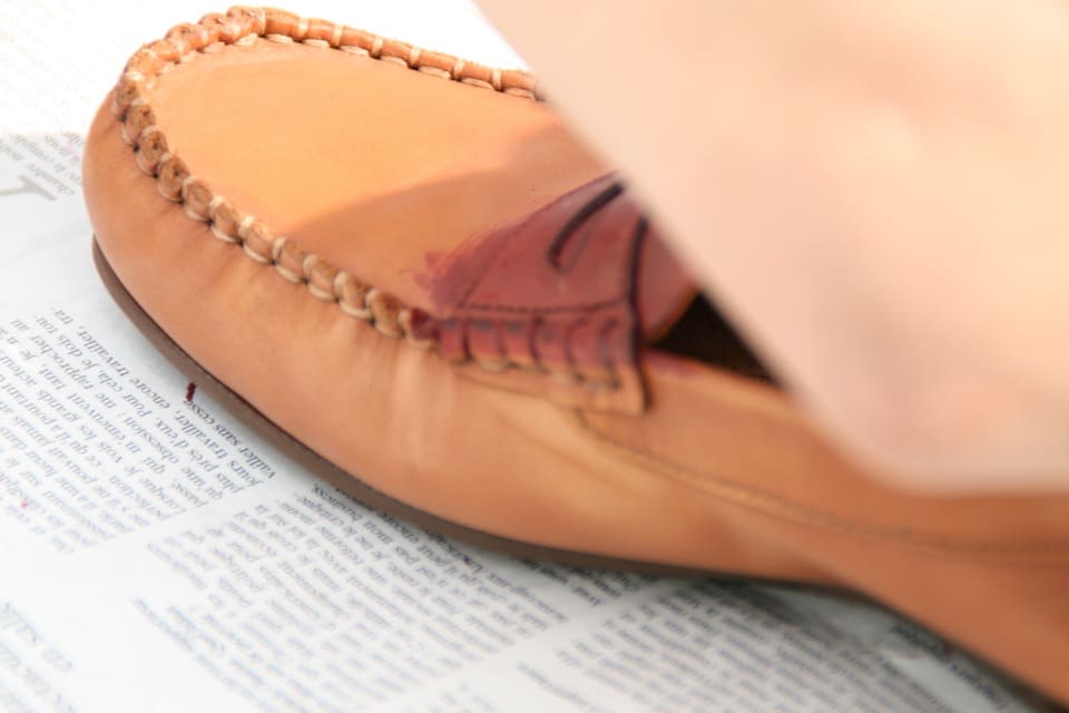 Comment teindre des chaussures en daim ?
