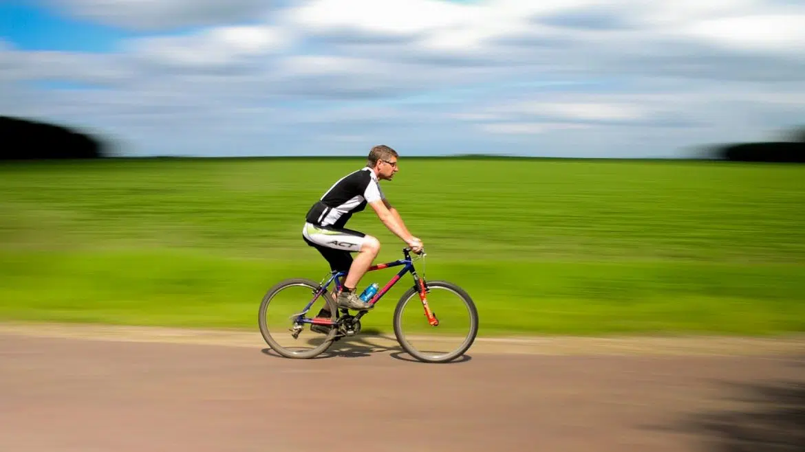 De quoi faut-il s’équiper pour une course à vélo ?